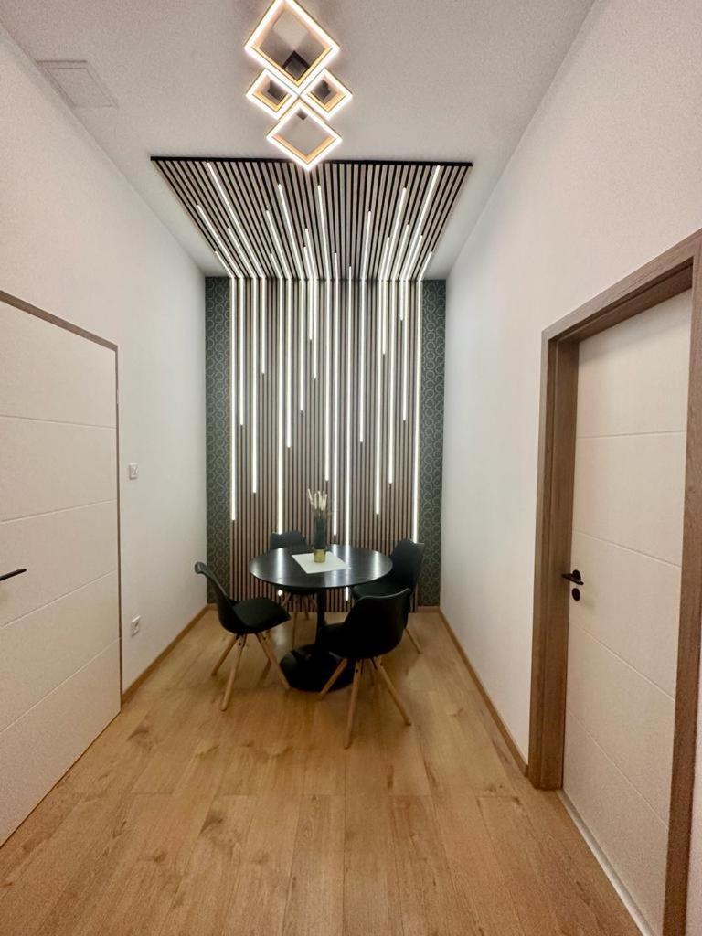 Apartment At Gozsdu Courtyard #Partyzone #Downtown #Freeparking Budapesta Exterior foto